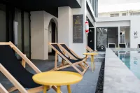 Blu Monkey Hub and Hotel Krabi Town Hotel di Kota Krabi