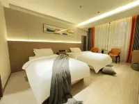 Huayulai Intelligent Hotel (Hezhang Yelang Plaza)