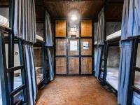 MAD Monkey Hostel Siargao Hotels in General Luna