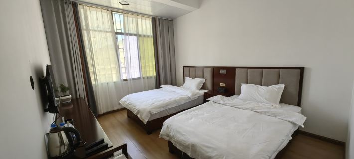 映向酒店 富民酒店