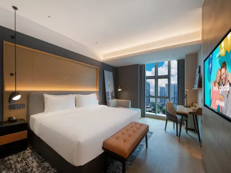 Park Inn by Radisson Chengdu Convention and Exhibition Center Xinchuan Отели рядом с достопримечательностью «Singapore-Sichuan Hi-Tech Innovation Park»