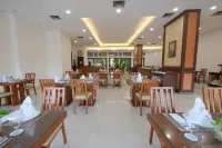 Grand Orchid Hotel Solo - 朝食