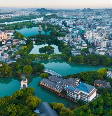 The White House Hotel Hotels in Guilin