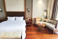 Luotian Yifang Shanshui Hotel - Parkering