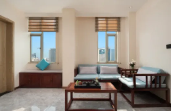 โรงแรมฟลาวเวอร์ส พลีสซิง ชิงจู สาขา ถนนชุนซี ไท่กูลี่ เฉิงตู