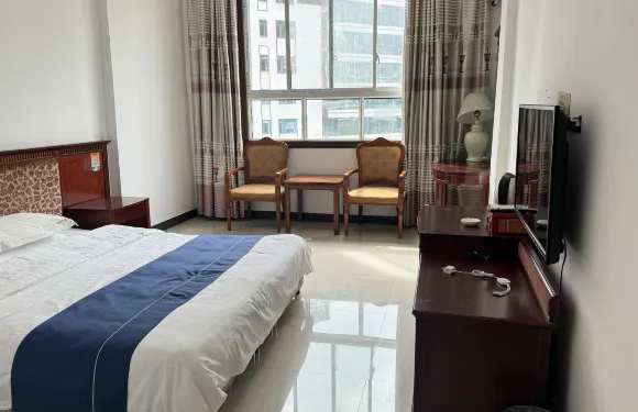 莽山芳香大酒店