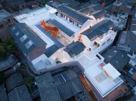 LuChen Botique Hotel (Qionghai Dashiban Ancient Village) Отели рядом с достопримечательностью «Qing Long Temple»