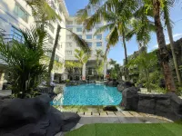 Kimaya Sudirman Yogyakarta by Harris - Pools