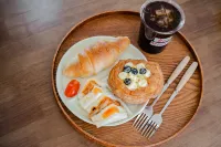 Lis Amman Holiday Villa Seaview Pool Estate Hotel (Erhai Airport Branch)