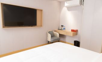 Junyi Hotel (Hekou District Government Haining Road)