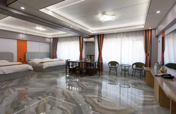 安達隆美商務賓館