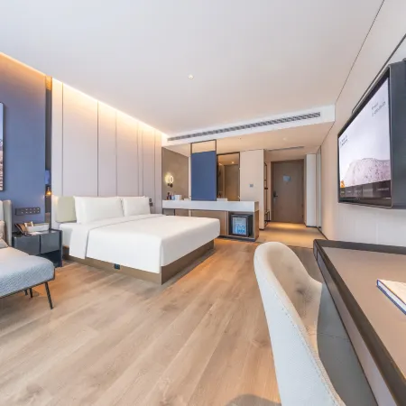 Atour Hotel (Yingbin Avenue, Pengshan North Railway Station, Meishan
