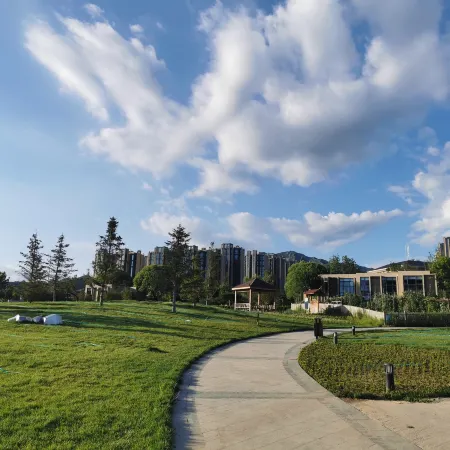 Guanting Lake B&B Under GreatWall