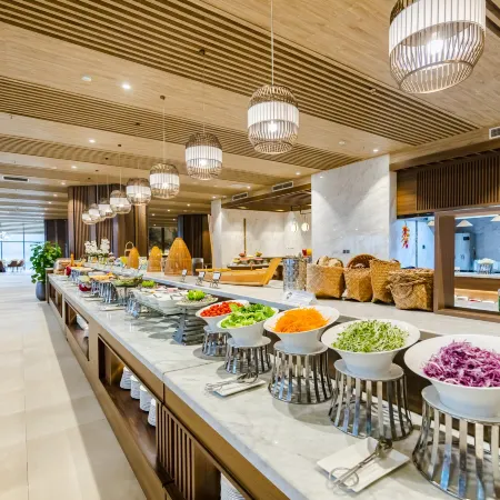 Muong Thanh Luxury Ha Long Centre Hotel