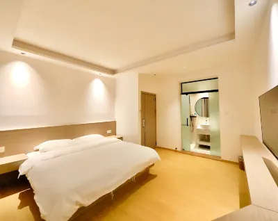 Yufeng Xiangrui Inn
