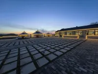 Meet the Volcano B&B Hotels near Wulanhada Volcanic Grassland