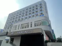 Homeinn Selected Hotel (Ningde Wanda Jiaocheng District Government)