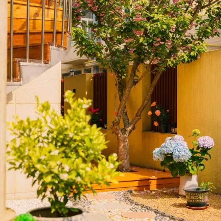 Shu Yi Shu Er B&B（Dalian Nanshan Road Shop）
