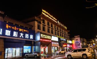 Yushu jiegu temple hotel