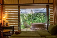 Puradise Private Residence Hotels in Mae On