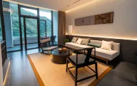 Mountain Valley - bar