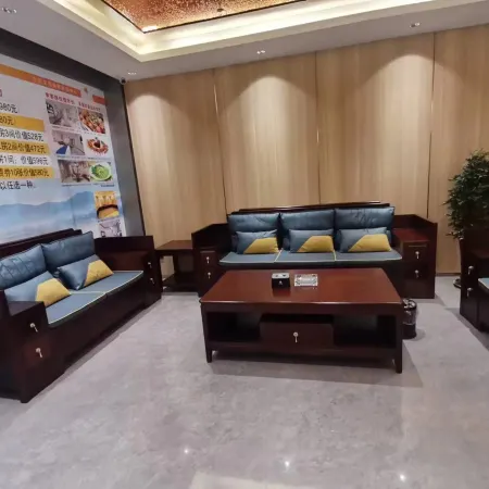 Zhongmingzhi Cultural Tourism Grand Hotel (Xujiahe Scenic Area)