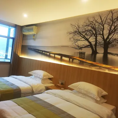 Tanchang Banshanqiu Homestay Hotels near Hadapu Conference Site