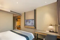Homeinn Selected Hotel (Quzhou Railway Station Wanda Plaza)