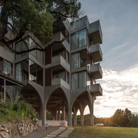 Caotu Hot Spring Architectural Hotel (Tonglu Branch)