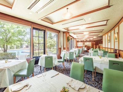 レストラン 千里阪急ホテルの写真