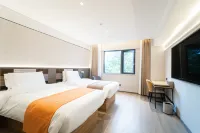 Homeinn Plus Hotel (Jiujiang Railway Station Station Front Square)