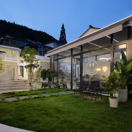 Yehaihang Coffee · Starry Private HotSpr · Lawn-Garden BBQ Boutique Homestay (Anji Cloud Grassland)