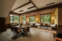 REWOVILLA Hotels in Luhuo