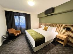 Mill Hotel Milperra
