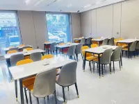 7Days Inn Hotel (Daqing High-tech Zone Ophthalmic Hospital Baicheng University Town)