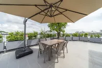 B&M HOTEL Hotels in Đức Hòa Hạ