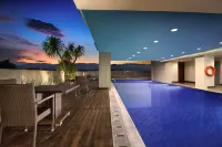Best Western Plus Coco Palu - piscina