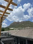 Gubeikou Great Wall Yunyeshu Boutique Homestay, Beijing - Mountain view