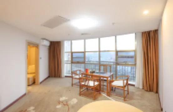 Vienna International Hotel (Shenzhen Songgang Hongxing) Отели в г. Шацзин/ индустриальная зона Сунган