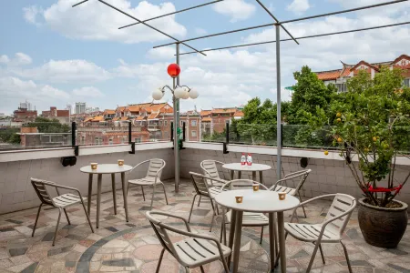 LAN INN Отели рядом с достопримечательностью «Huaxiang Alley»