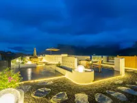 Yunfu Li Yunsuye Le Lake private soup homestay Hotels in Mianning