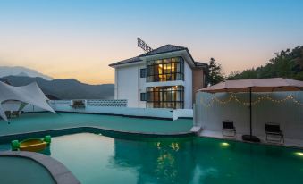 Anjiyun Shangzhuhai neighbor Li's parent-child vacation back to the beautiful house