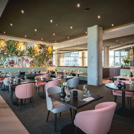 Van der Valk Hotel Amsterdam Zuidas -Rai Отели рядом с достопримечательностью «Зяудерамстел»