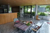 Ora Hill Farmstay & Glamping Hoa Binh Hotels in Cao Phong District