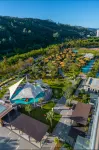lufeng strontium spring hotel