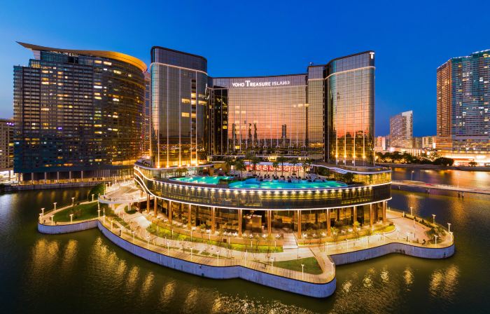 YOHO Treasure Island Hotel