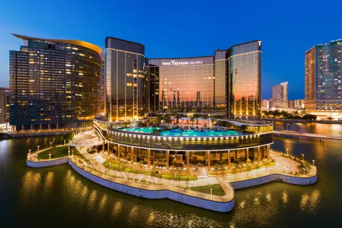 YOHO Treasure Island Hotel