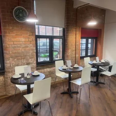 Trivelles Regency, Nottingham Отели рядом с достопримечательностью «Улица Бридлсмит Гейт»