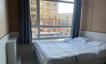 Hongtaiyang Fashion Hotel