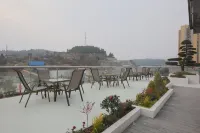 Yanting Chanting Hotel فنادق في يانتينغ